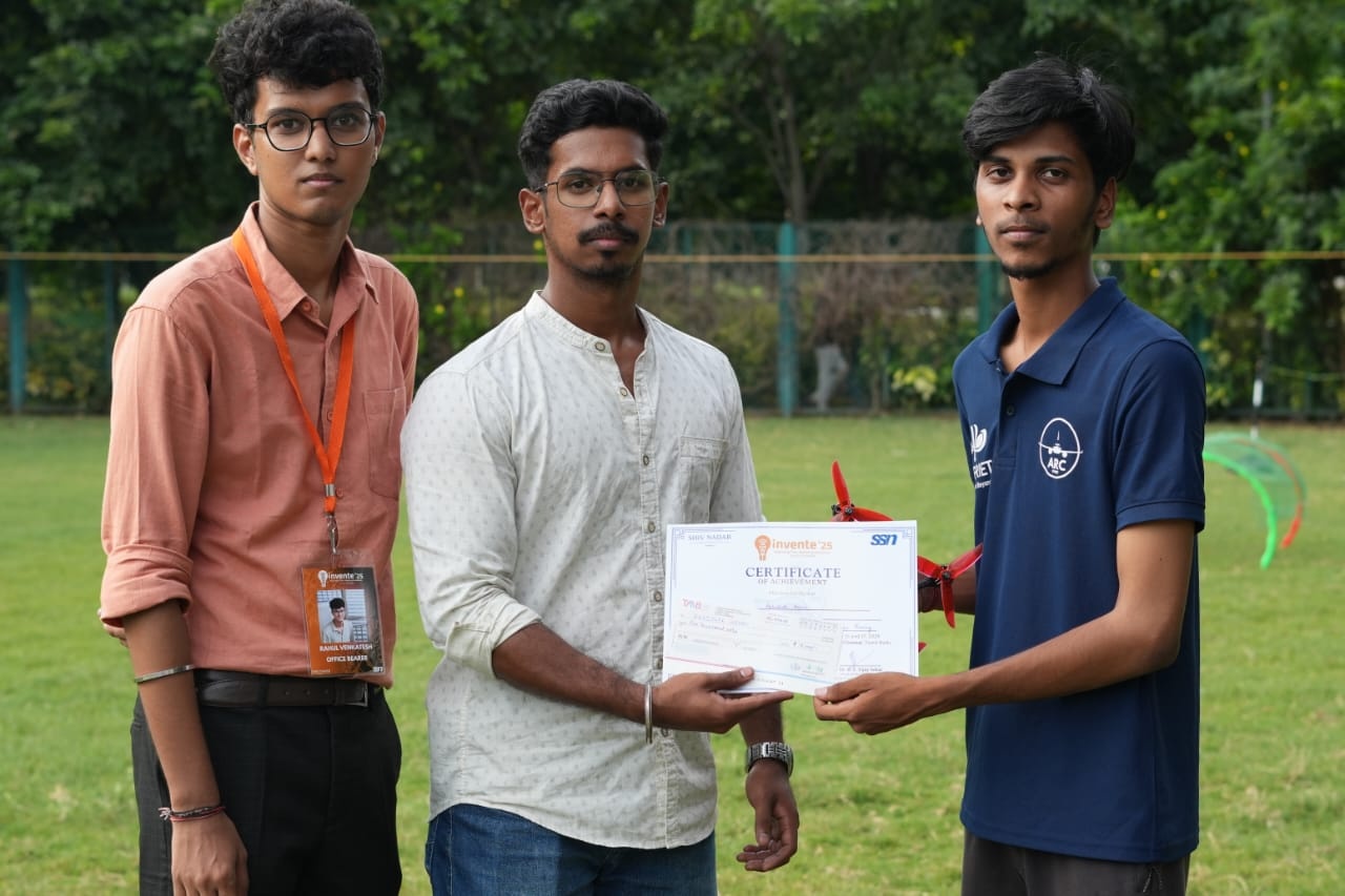 Mr. Abhishek Nehru competing in the Aero Velocity Drone Racing event at Invente'25