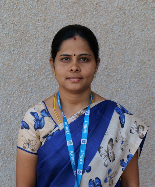 Dr Kalaivani A