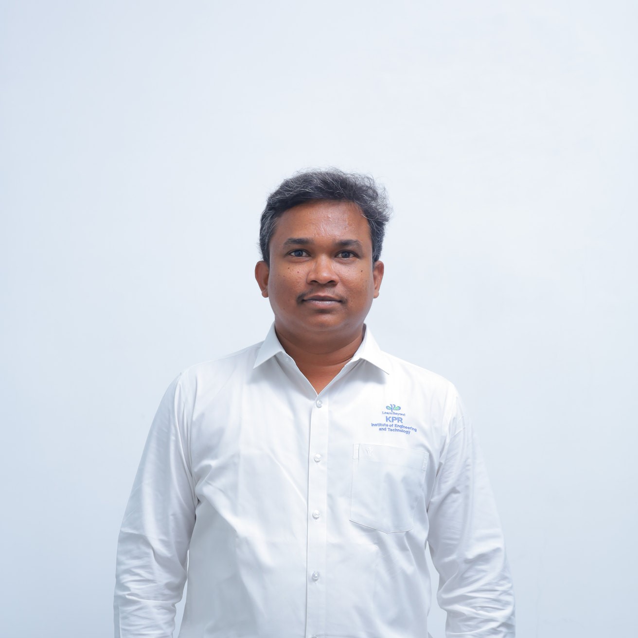 SENTHIL S M