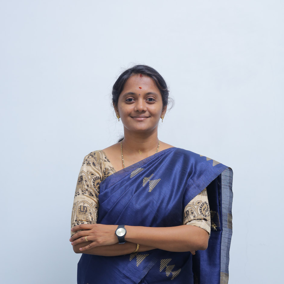 Dr.SUDHA D