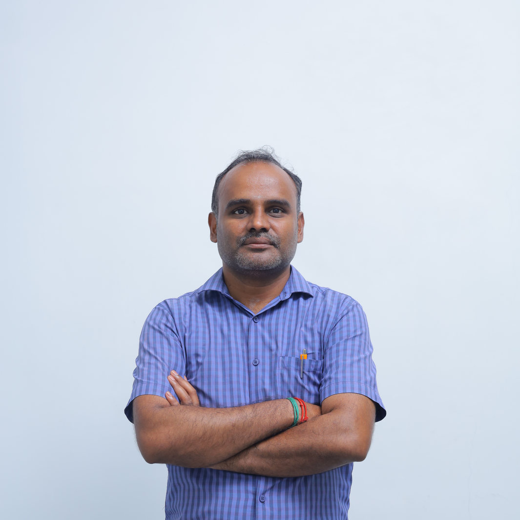 Dr.NAVAMANI K